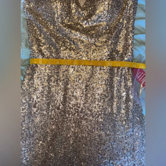 NWT! B. Smart Gold Sequin long formal dress size 7/8 - Picture 6 of 10